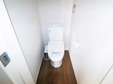 【神奈川県/横浜市青葉区荏子田】青葉区荏子田1丁目　新築戸建て4号棟（全4棟） トイレ