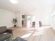 【神奈川県/川崎市宮前区有馬】宮前区有馬3丁目　中古戸建 リビング・ダイニング