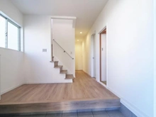 【神奈川県/川崎市宮前区有馬】宮前区有馬3丁目　中古戸建 玄関：玄関ホール