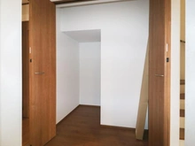 【神奈川県/川崎市宮前区南野川】宮前区南野川1丁目　新築戸建てA号棟（全2棟） 収納：階段下物入