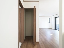 【神奈川県/川崎市宮前区南野川】宮前区南野川1丁目　新築戸建てB号棟（全2棟） 収納：リビング