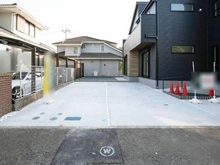 【神奈川県/横浜市青葉区美しが丘西】青葉区美しが丘西3丁目　新築戸建て 駐車場