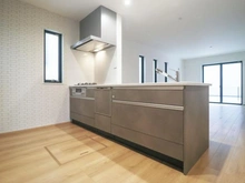 【神奈川県/川崎市宮前区けやき平】宮前区けやき平　新築戸建てA号棟（全4棟） キッチン