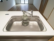 【神奈川県/川崎市宮前区けやき平】宮前区けやき平　新築戸建てA号棟（全4棟） キッチン：シンク