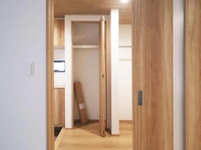 【神奈川県/川崎市宮前区けやき平】宮前区けやき平　新築戸建てA号棟（全4棟） 収納：玄関部分