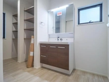 【神奈川県/川崎市宮前区けやき平】宮前区けやき平　新築戸建てB号棟（全4棟） 洗面室