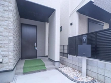 【神奈川県/川崎市宮前区けやき平】宮前区けやき平　新築戸建てB号棟（全4棟） アプローチ