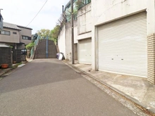 【神奈川県/横浜市青葉区美しが丘西】青葉区美しが丘西2丁目　中古戸建 前面道路