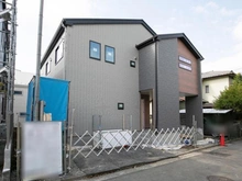 【神奈川県/横浜市都筑区加賀原】都筑区加賀原一丁目　新築戸建て 建築中の外観
