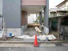 【神奈川県/横浜市都筑区加賀原】都筑区加賀原一丁目　新築戸建て 建築中の外観