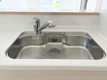 【神奈川県/横浜市青葉区美しが丘西】青葉区美しが丘西2丁目　新築戸建て2号棟（全10棟） キッチン：シンク