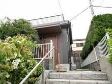 【神奈川県/横浜市青葉区新石川】青葉区新石川3丁目　中古戸建て 外観