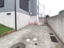 【神奈川県/横浜市都筑区茅ケ崎東】都筑区茅ヶ崎東二丁目　中古戸建 駐車場