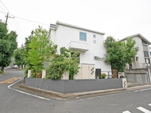 【神奈川県/横浜市青葉区美しが丘】青葉区美しが丘3丁目　中古戸建 外観