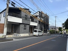 【神奈川県/横浜市緑区鴨居町】緑区鴨居町　新築戸建1号棟（全5棟） 前面道路