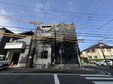 【神奈川県/横浜市緑区鴨居町】緑区鴨居町　新築戸建3号棟（全5棟） 建築中の外観：3号棟/全5棟　角