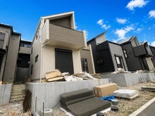 【東京都/町田市成瀬台】町田市成瀬台1丁目　新築戸建て15号棟（全18棟） 建築中の外観：全18区画　中央　15号棟