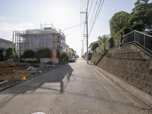 【神奈川県/横浜市青葉区あざみ野】青葉区あざみ野2丁目　新築戸建て 前面道路