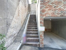 【神奈川県/横浜市緑区三保町】緑区三保町　中古戸建 アプローチ