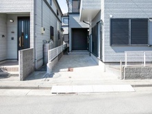 【神奈川県/横浜市港北区新吉田町】港北区新吉田町　中古戸建 駐車場