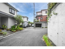 【神奈川県/横浜市都筑区荏田東】中古戸建て　都筑区荏田東4丁目 前面道路
