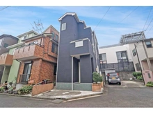 【神奈川県/横浜市青葉区大場町】青葉区大場町　中古戸建 前面道路