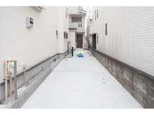 【神奈川県/横浜市港北区高田西】高田西3丁目　新築戸建　5号棟 駐車場
