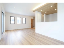 【神奈川県/川崎市高津区上作延】高津区上作延　新築戸建　10号棟 リビング・ダイニング