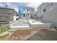 【神奈川県/横浜市港北区篠原町】港北区篠原町　新築戸建　2号棟 建築中の外観