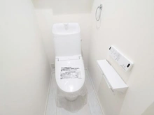 【神奈川県/川崎市宮前区菅生】宮前区菅生5丁目　新築戸建2号棟 トイレ