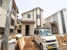 【東京都/小平市学園東町】小平市学園東町新築戸建 A号棟 建築中の外観