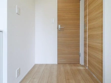【東京都/小平市大沼町】小平市大沼町新築戸建 玄関