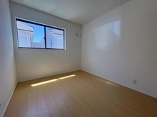 【東京都/八王子市北野台】八王子市北野台4丁目（1号棟）新築戸建 洋室