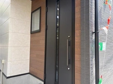 【東京都/小平市大沼町】小平市大沼町2丁目　新築戸建 玄関