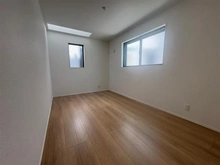 【東京都/立川市柴崎町】立川市柴崎町　1号棟　新築戸建 洋室：1F 洋室　6.61帖