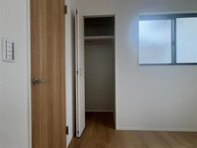 【東京都/立川市柴崎町】立川市柴崎町　2号棟　新築戸建 洋室：2F 洋室　5.36帖 収納