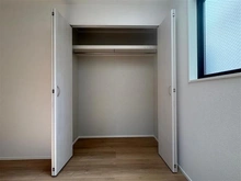 【東京都/立川市柴崎町】立川市柴崎町　2号棟　新築戸建 洋室：2F 洋室　6.51帖