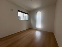 【東京都/立川市柴崎町】立川市柴崎町　3号棟　新築戸建 洋室：1F 5.36帖　洋室