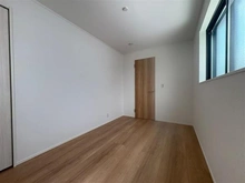 【東京都/立川市柴崎町】立川市柴崎町　3号棟　新築戸建 洋室：1F 5.11帖　洋室