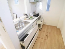 【東京都/国分寺市北町】国分寺市北町5丁目（1号棟）　新築戸建 キッチン：収納