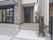 【東京都/小金井市中町】小金井市中町2丁目 新築戸建 全2棟 2号棟 玄関