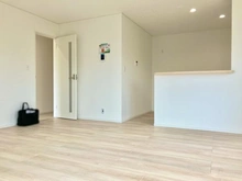 【東京都/小平市鈴木町】小平市鈴木町1丁目　新築戸建　2号棟 リビング・ダイニング