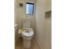 【東京都/小平市鈴木町】小平市鈴木町1丁目　新築戸建　2号棟 トイレ