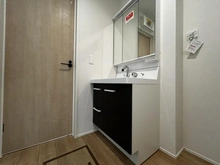 【東京都/小平市上水南町】小平市上水南町2丁目 新築戸建 全2棟 1号棟 洗面室