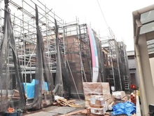 【東京都/小金井市本町】小金井市本町3丁目 全3棟 3号棟 建築中の外観：全3棟　奥側