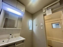 【東京都/西東京市泉町】西東京市泉町3丁目 新築戸建 洗面所