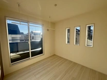 【東京都/西東京市泉町】西東京市泉町3丁目 新築戸建 洋室