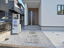 【東京都/西東京市泉町】西東京市泉町4丁目 新築戸建 アプローチ