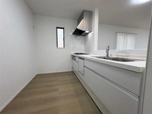 【東京都/小平市津田町】小平市津田町1丁目　新築戸建　A号棟 キッチン