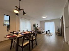 【東京都/小平市津田町】小平市津田町1丁目　新築戸建　C号棟 リビング・ダイニング：※家具・調度品は販売価格に含まれておりません